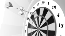 jaipicom_game-of-darts.png GrayscaleInvert